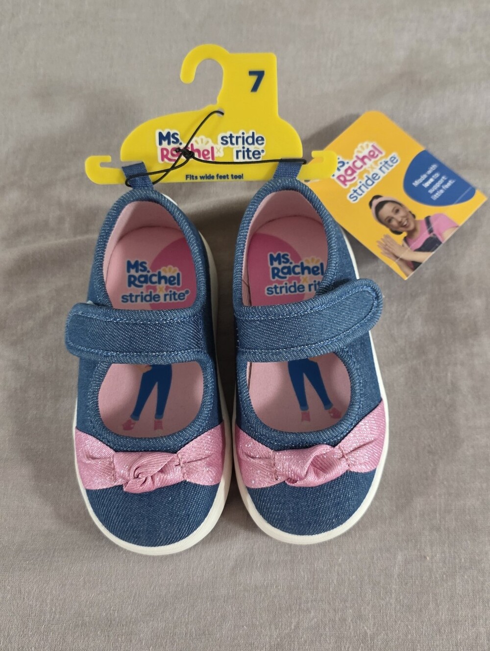NEW Ms. Rachel Stride Rite Toddler Girls Denim Pink Bow Slip-On Shoes Size 7
